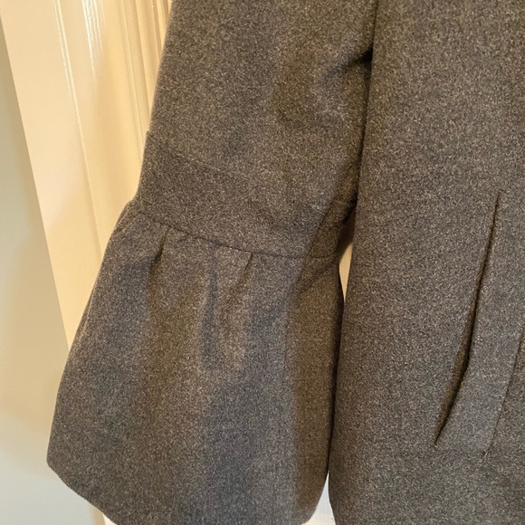 Halogen Grey Bell Sleeve Ruffle Cuff Lined Blazer Jacket Women's Size Small - Picture 4 of 8